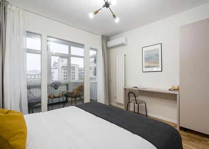 Stylish 2br Flat - Calea Victoriei شقة بوخارست