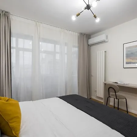 Stylish 2br Flat - Calea Victoriei Bucharest