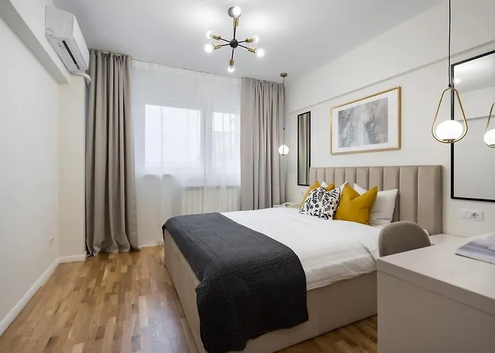 Апартаменти Stylish 2br Flat - Calea Victoriei Бухарест