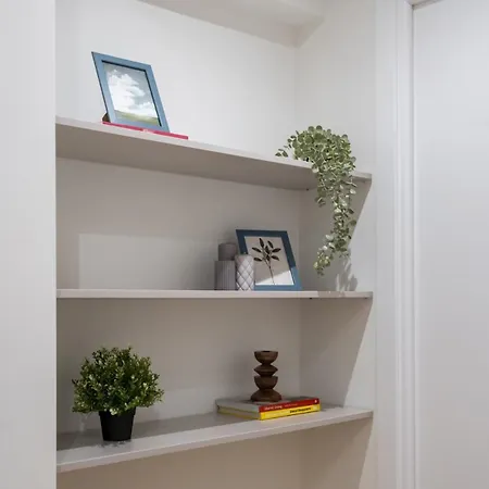 Stylish 2br Flat - Calea Victoriei 아파트 부쿠레슈티